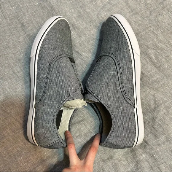 Gravis Dylan Rieder Slip On Sneakers in DK Navy Denim Size 11 NIB Discontinued
